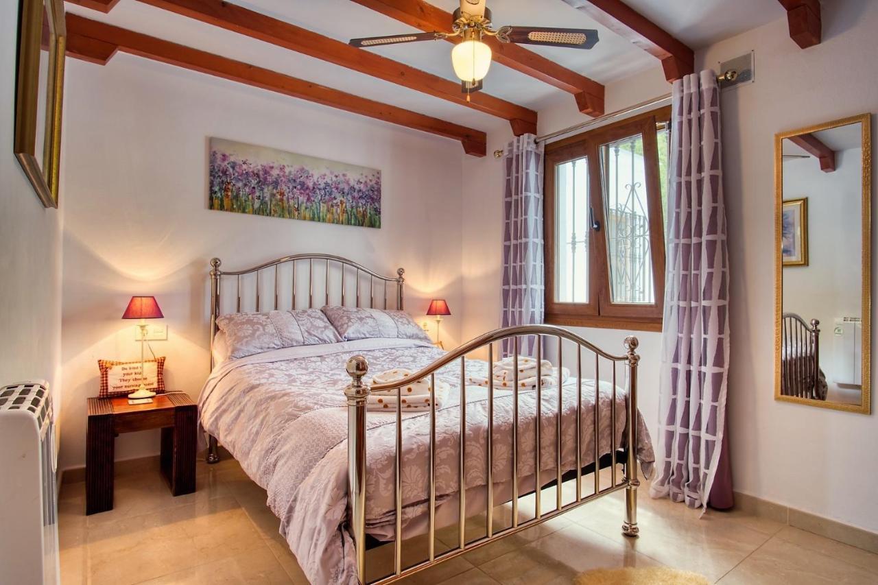 Casa Las Torres B&B Iznate Екстер'єр фото