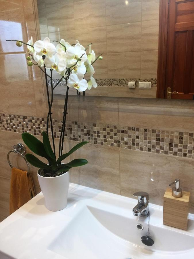 Casa Las Torres B&B Iznate Екстер'єр фото