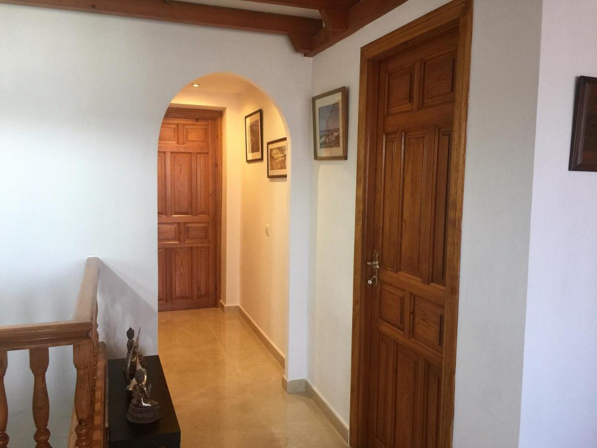 Casa Las Torres B&B Iznate Екстер'єр фото