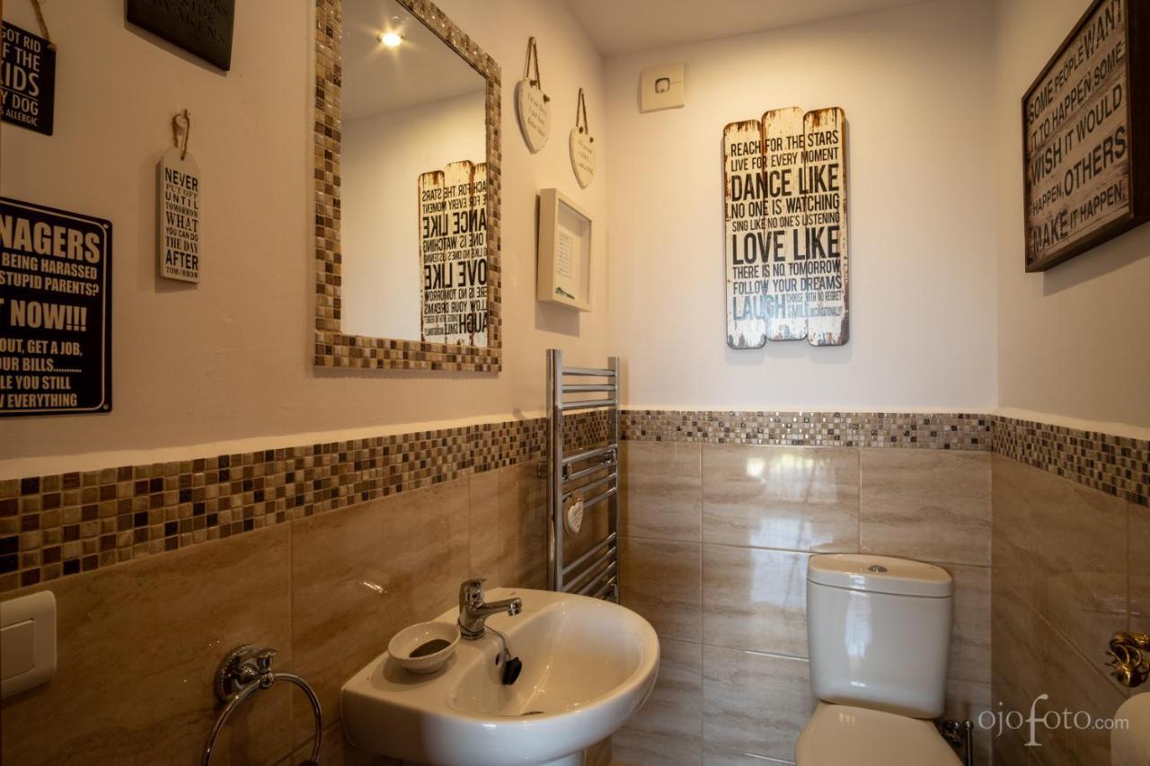 Casa Las Torres B&B Iznate Екстер'єр фото