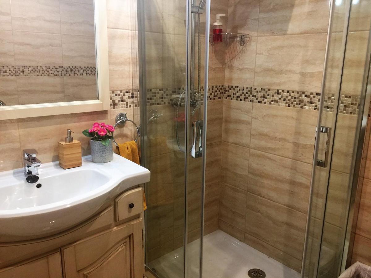 Casa Las Torres B&B Iznate Екстер'єр фото